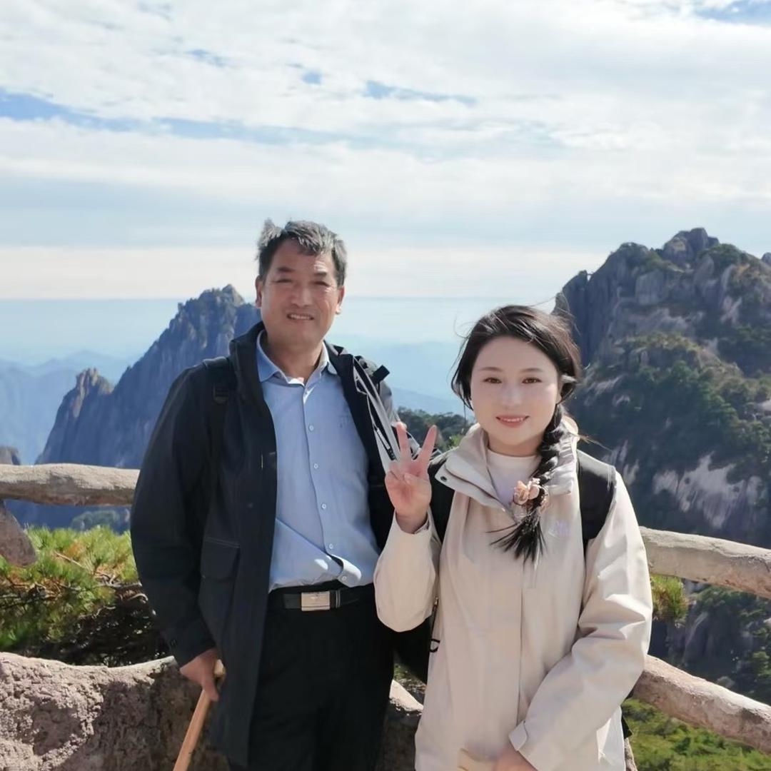 娜娜的乡村生活26号上午7点会理软籽石榴