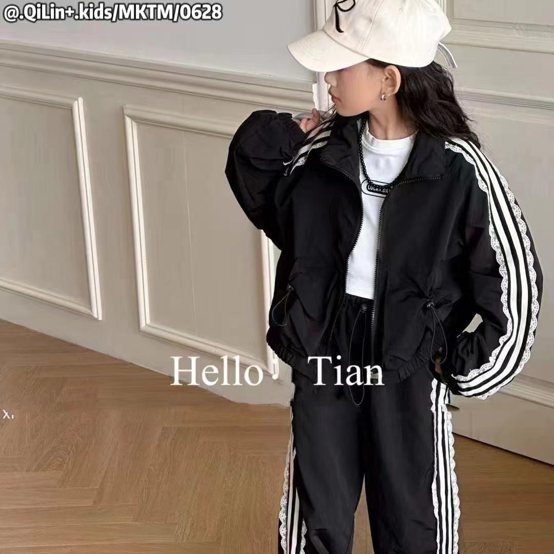 轻 轻