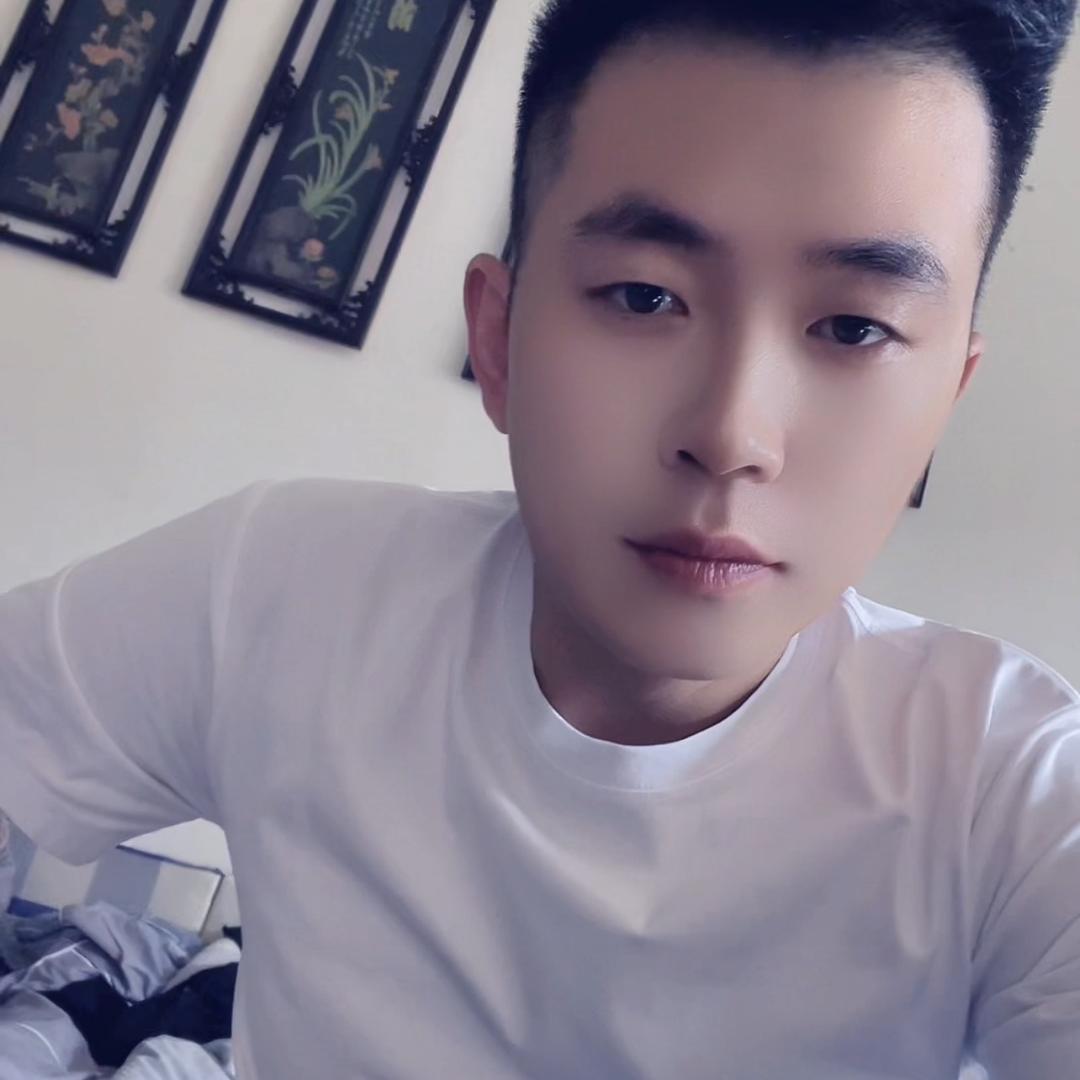 👉卡车强队👈🌱