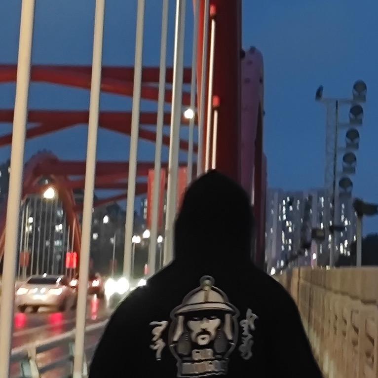 山夆