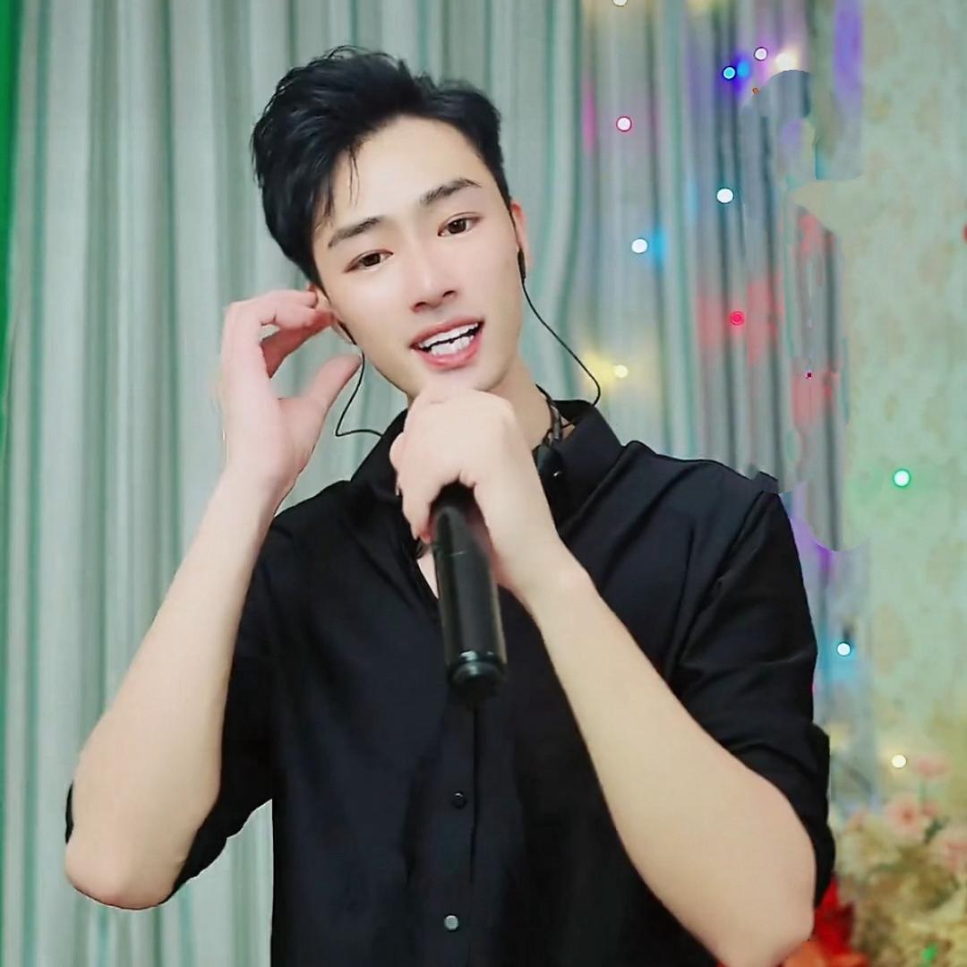 小博²¹⁰❤️小袁团队