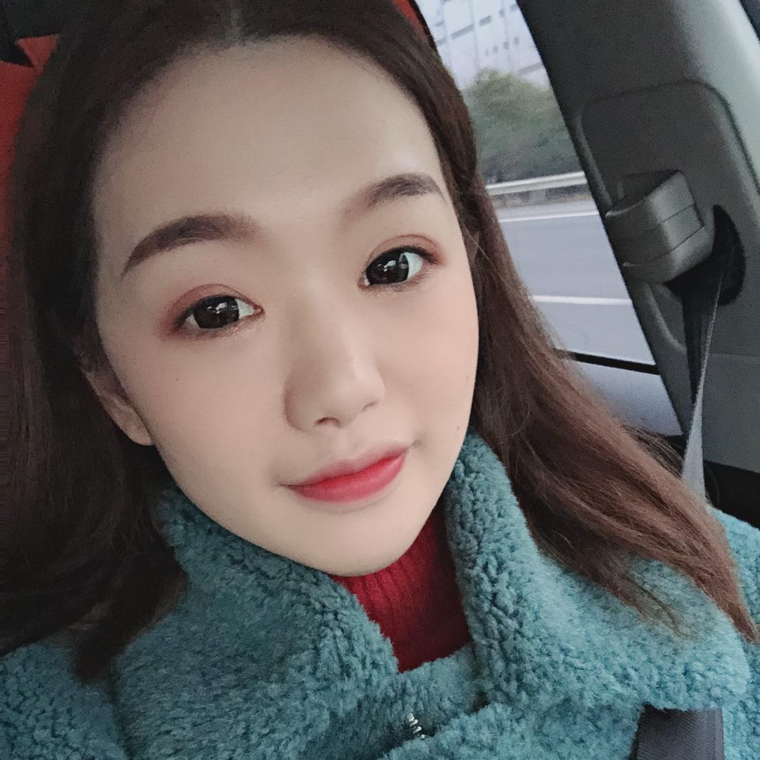是叶梅吖