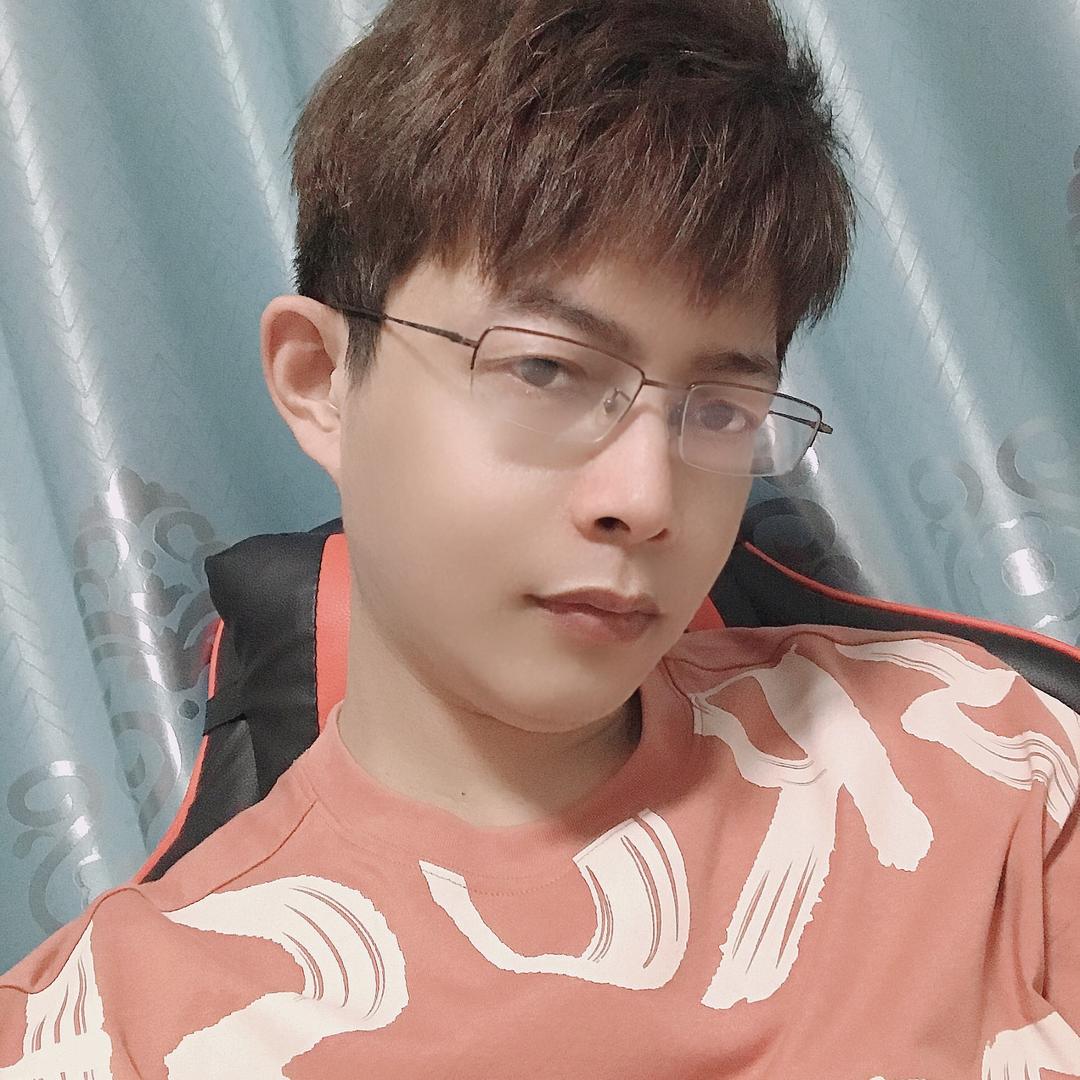 小呀嘛小眼镜