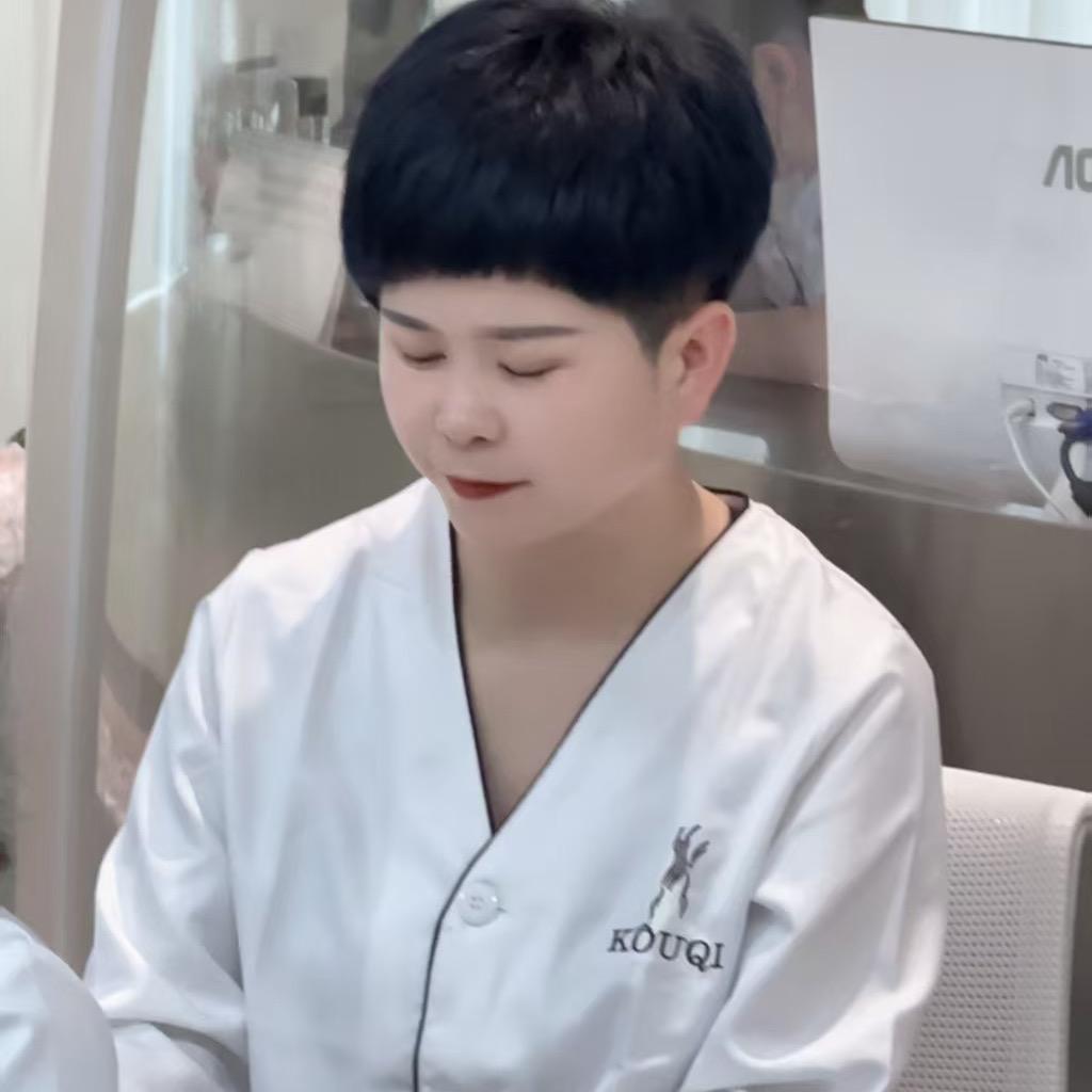 河曲美业小燕