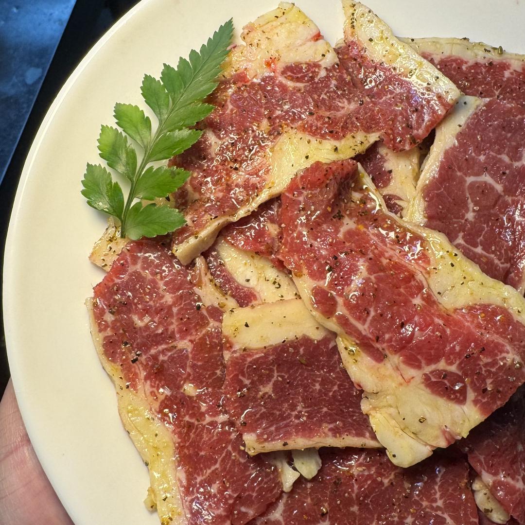 够辣·地桌烤肉
