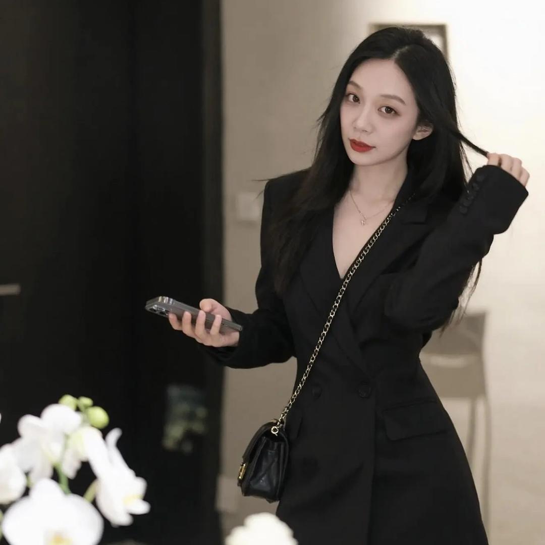 海宁绿城-馥香园.园园