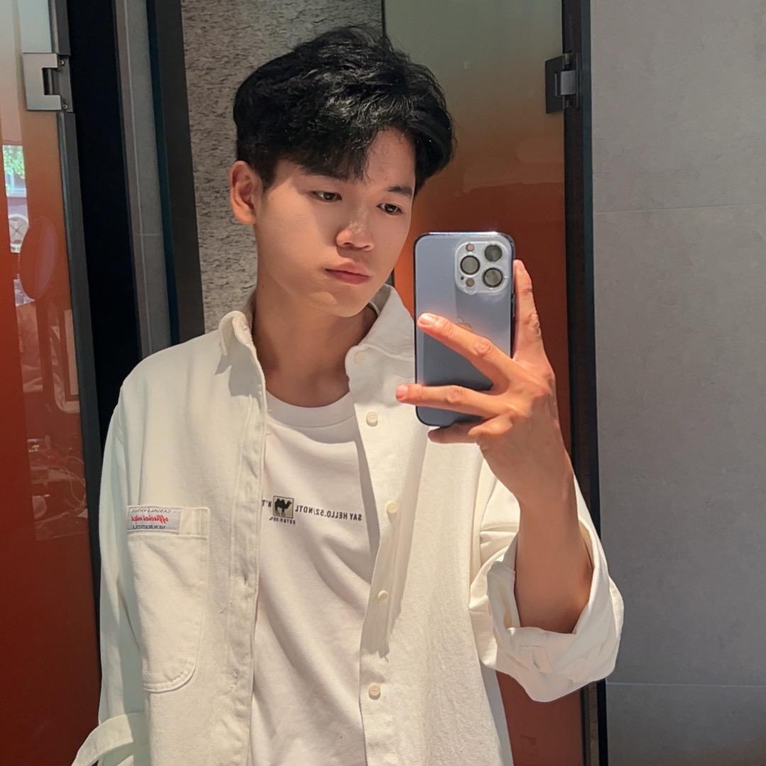 小朱是个摄影师