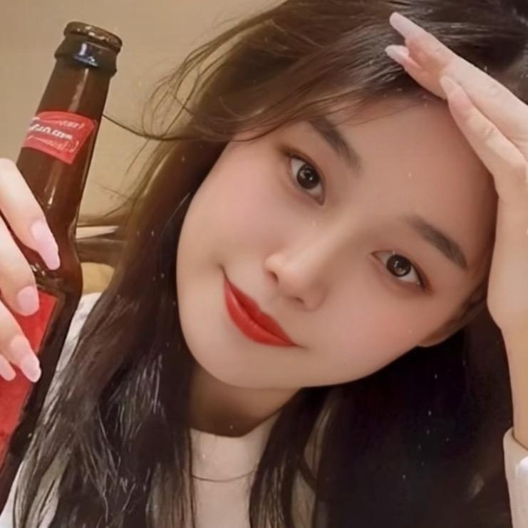 💘娜月隐于独🙉