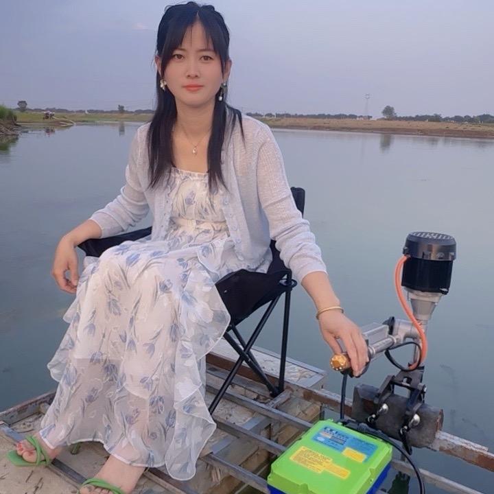 瑞瑞农机配件销售店