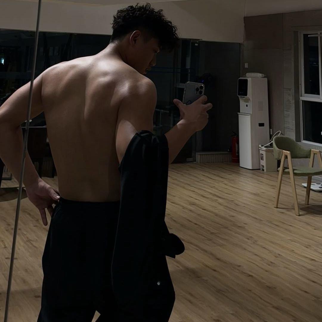 练的还行的小刘