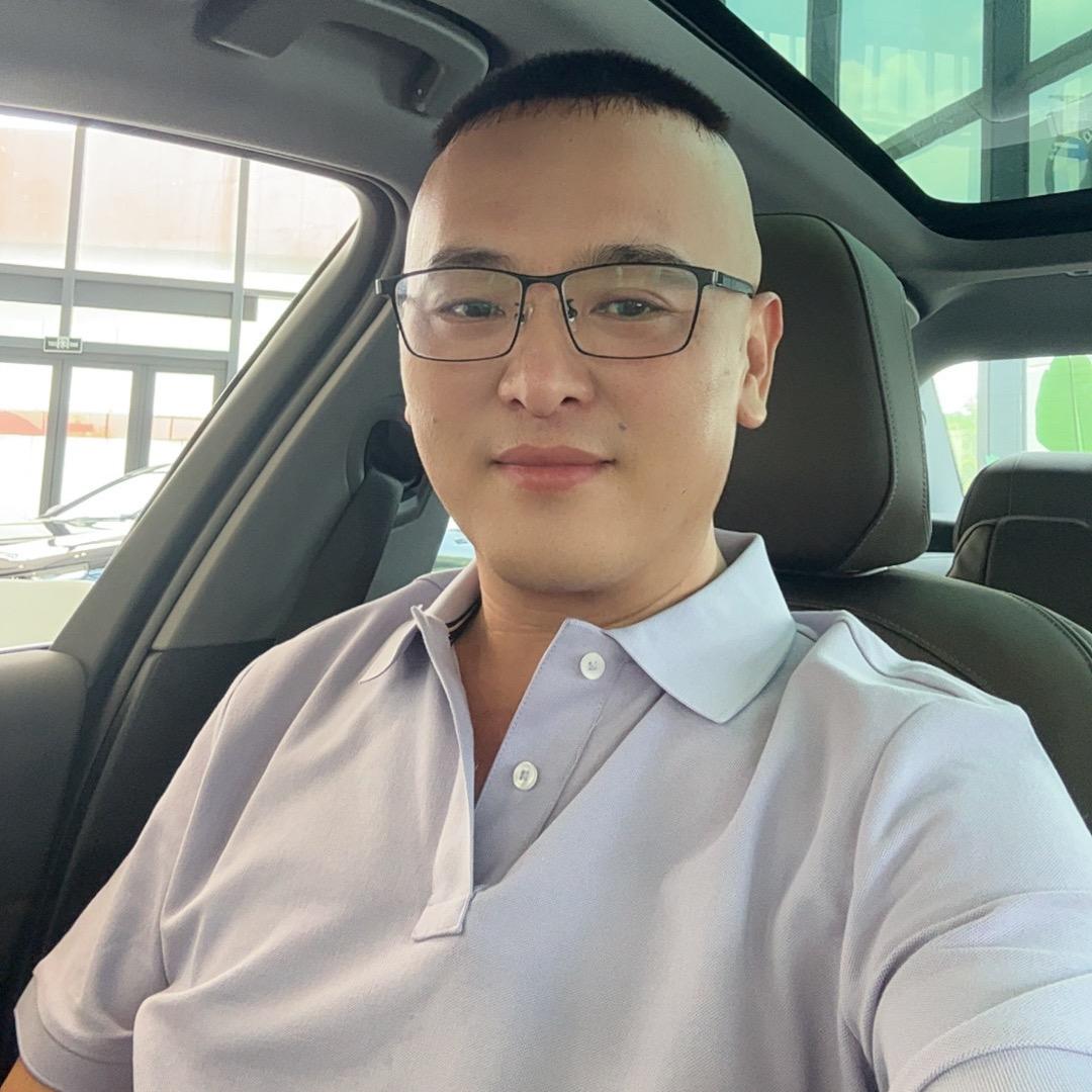 ╰☆: 王:♔Wෆan 先生