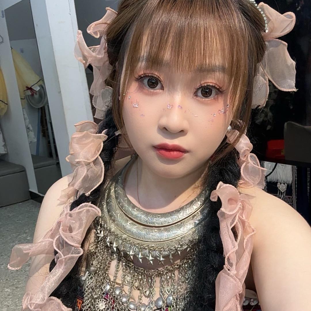 是思思呀