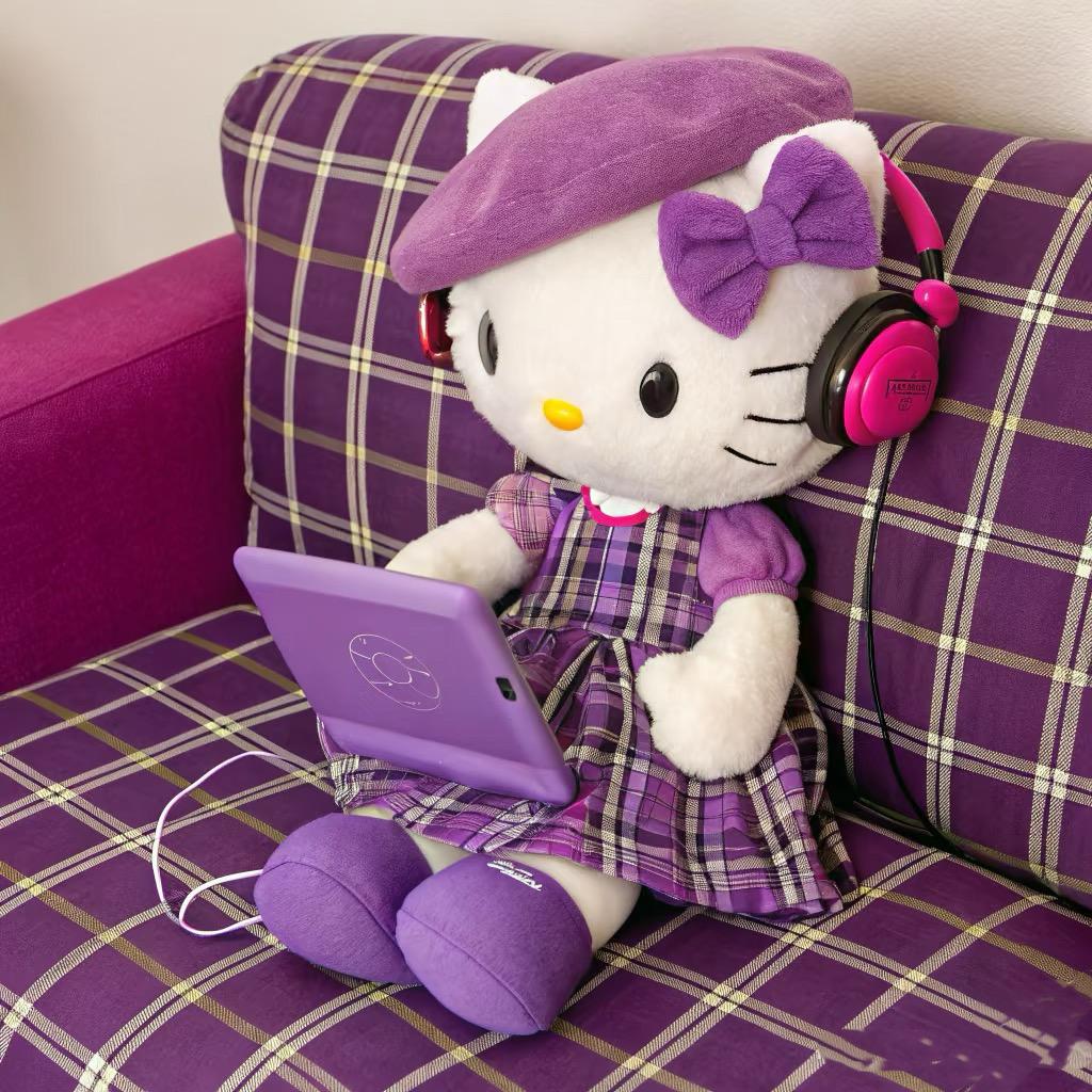 三个男同学当我面嘴对嘴吃饼干接力101