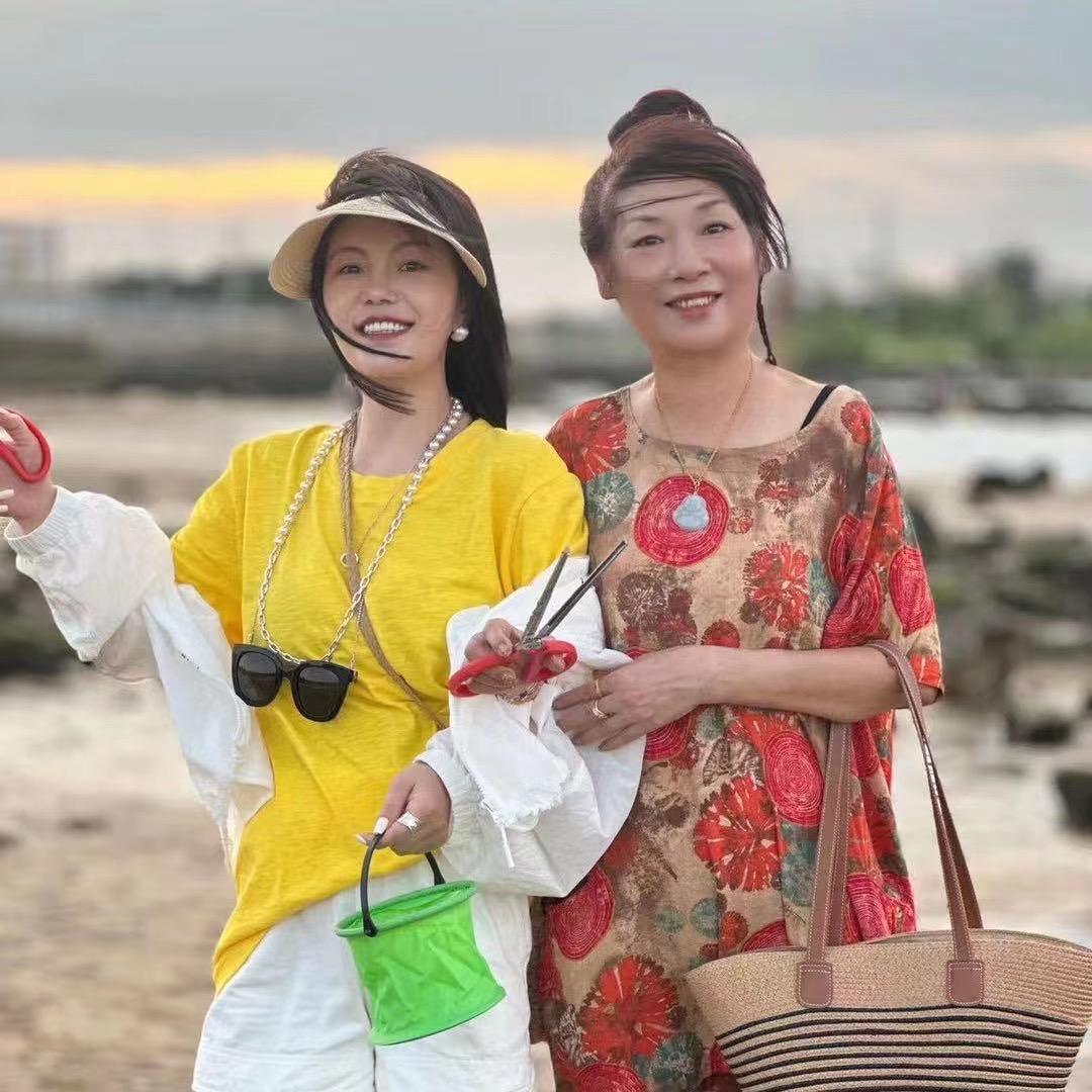 曦丽婆婆