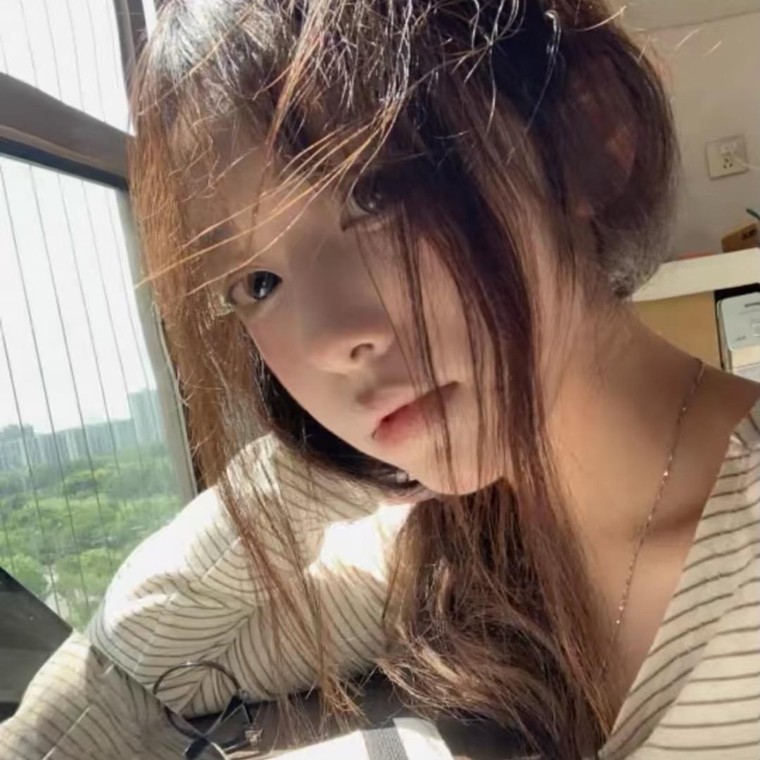 小伶🐾