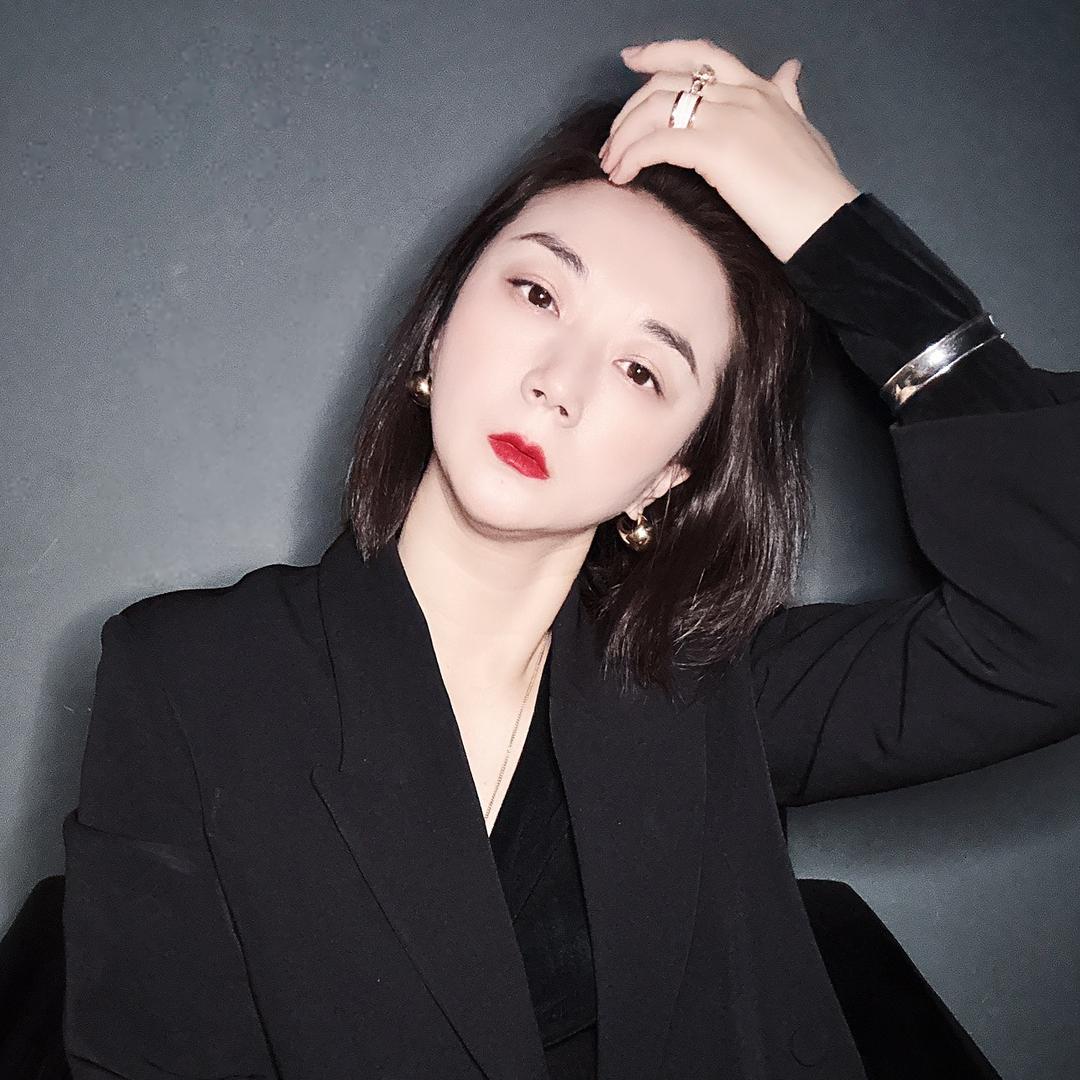 老板娘嬛嬛（大黄蜂汽车生活馆）