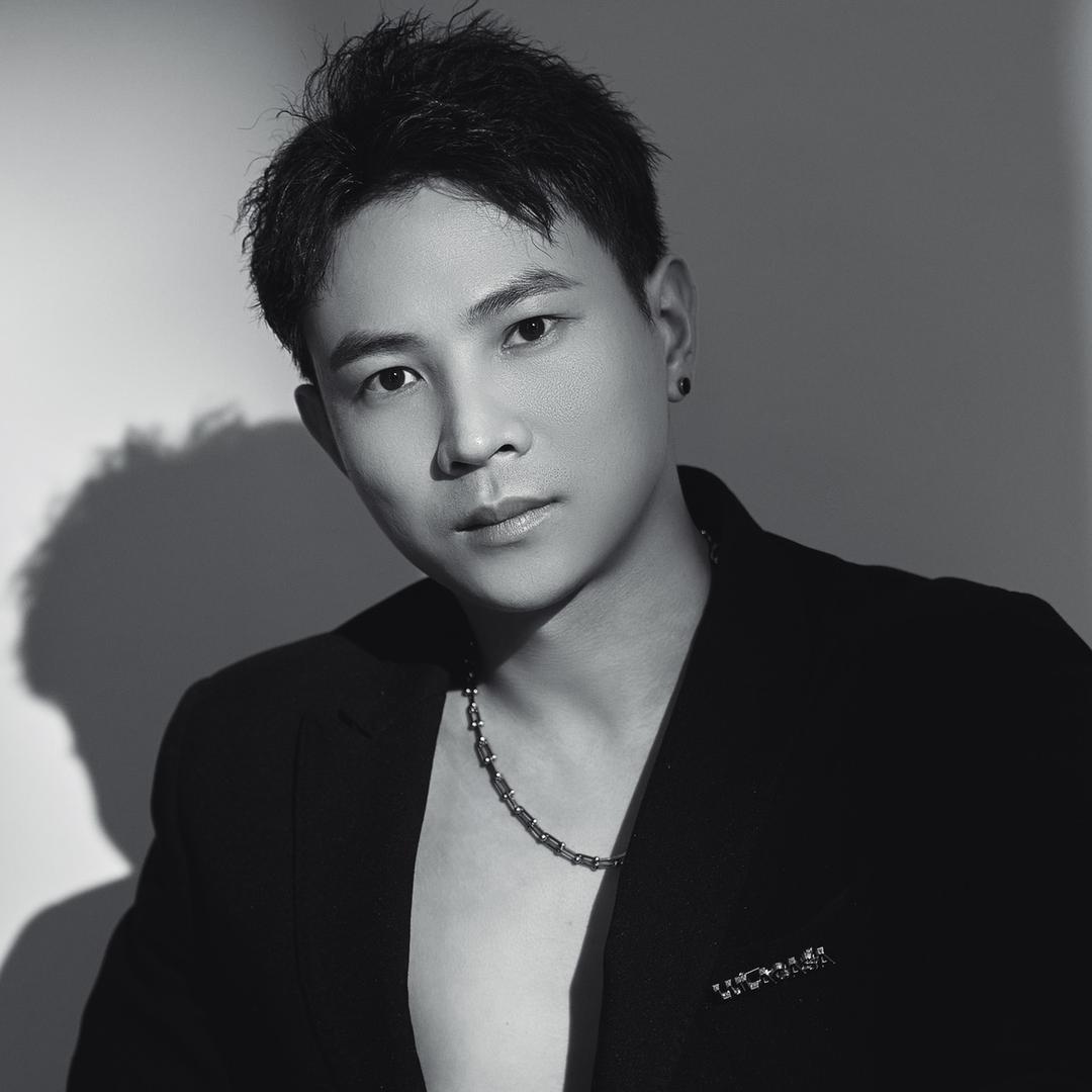 黄.湧在德阳美发造型