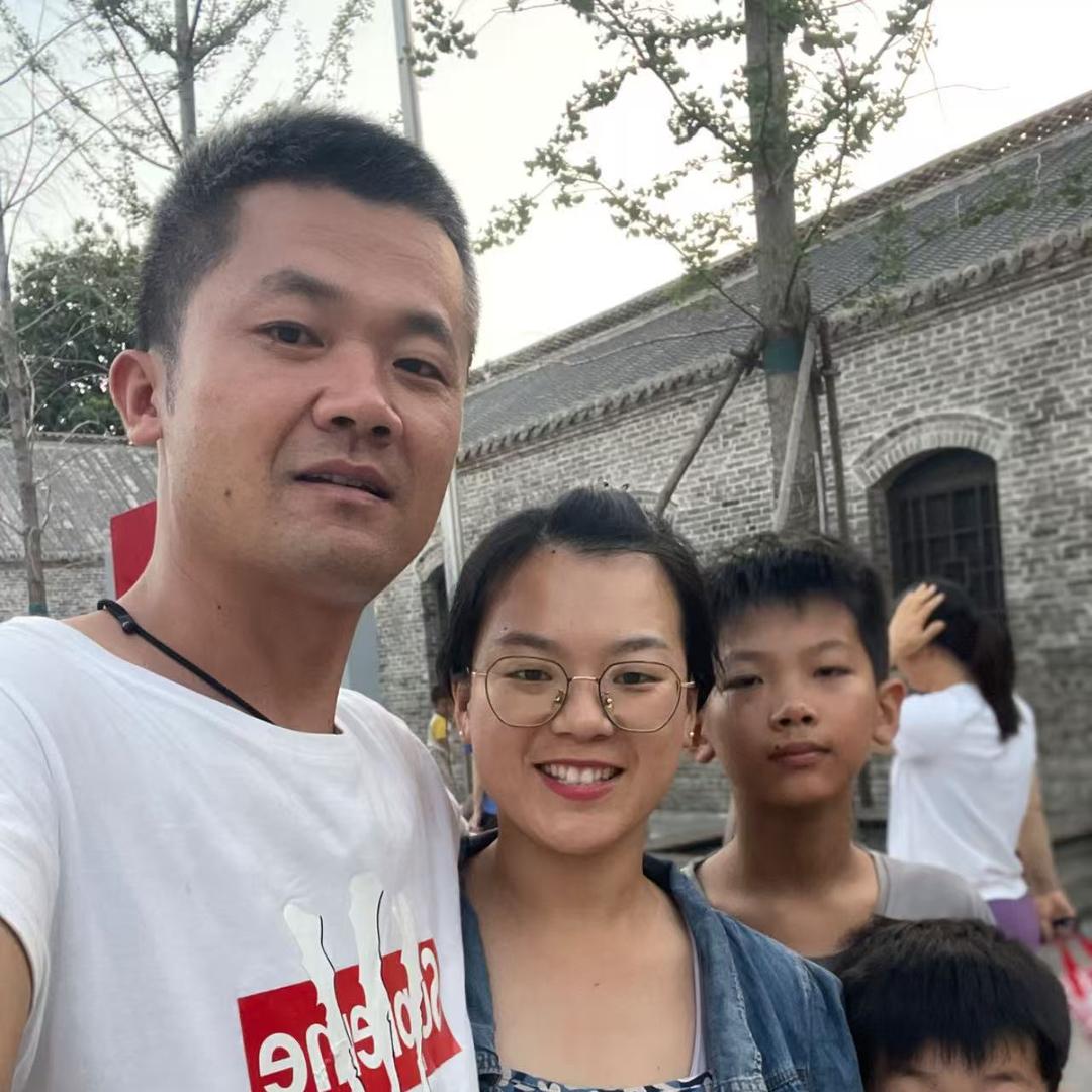 毛征一家子