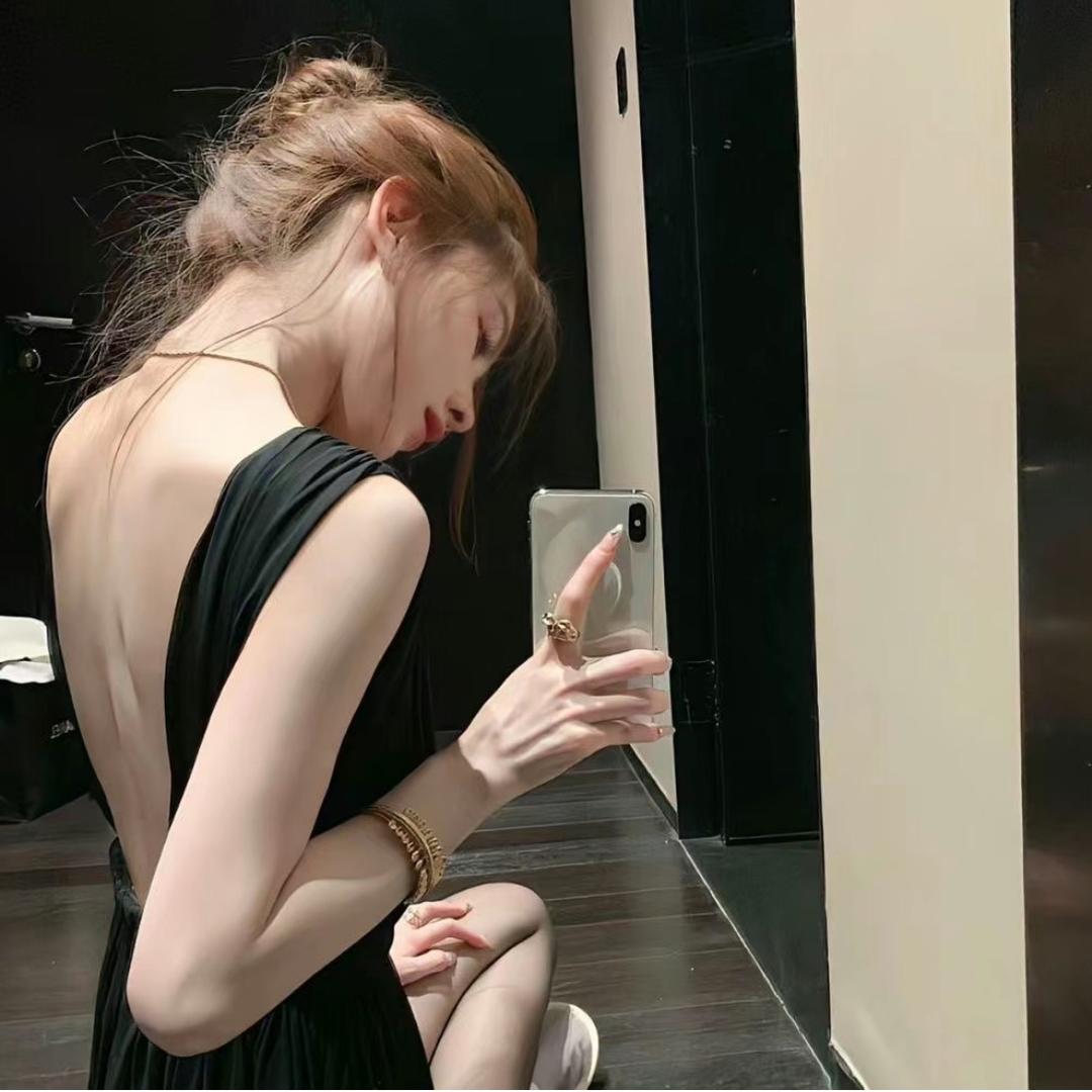 8啦
