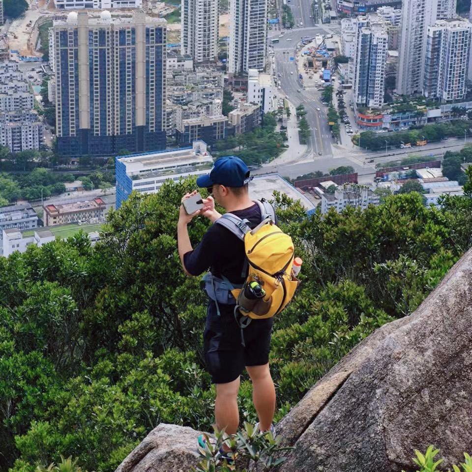 爱旅行的桃源先生