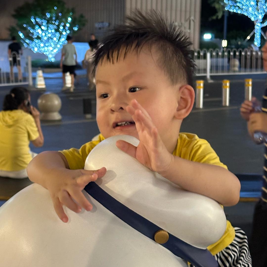 洛洛的雷雨日记