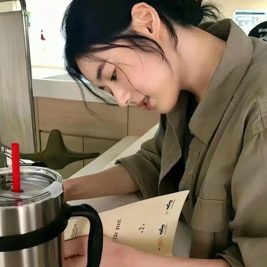 纯欲佳