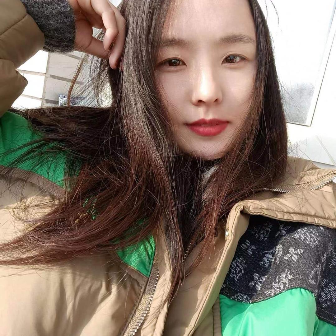 鲁小鲁的张鲁洢