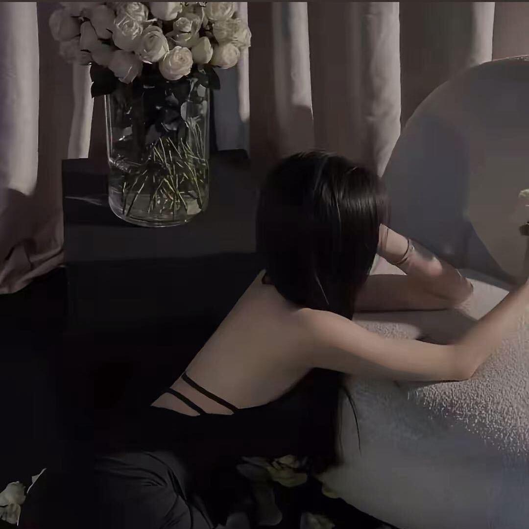 罖亽