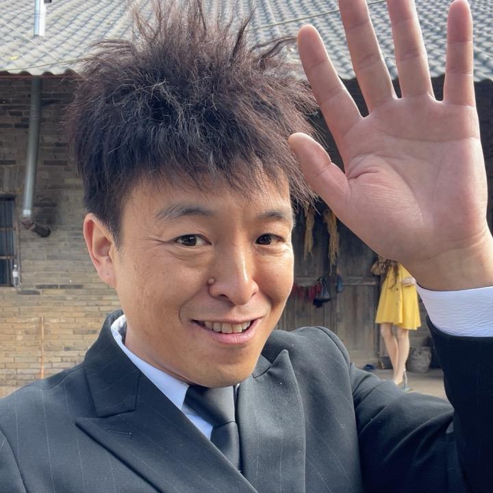 黄小渤(黄叫兽)