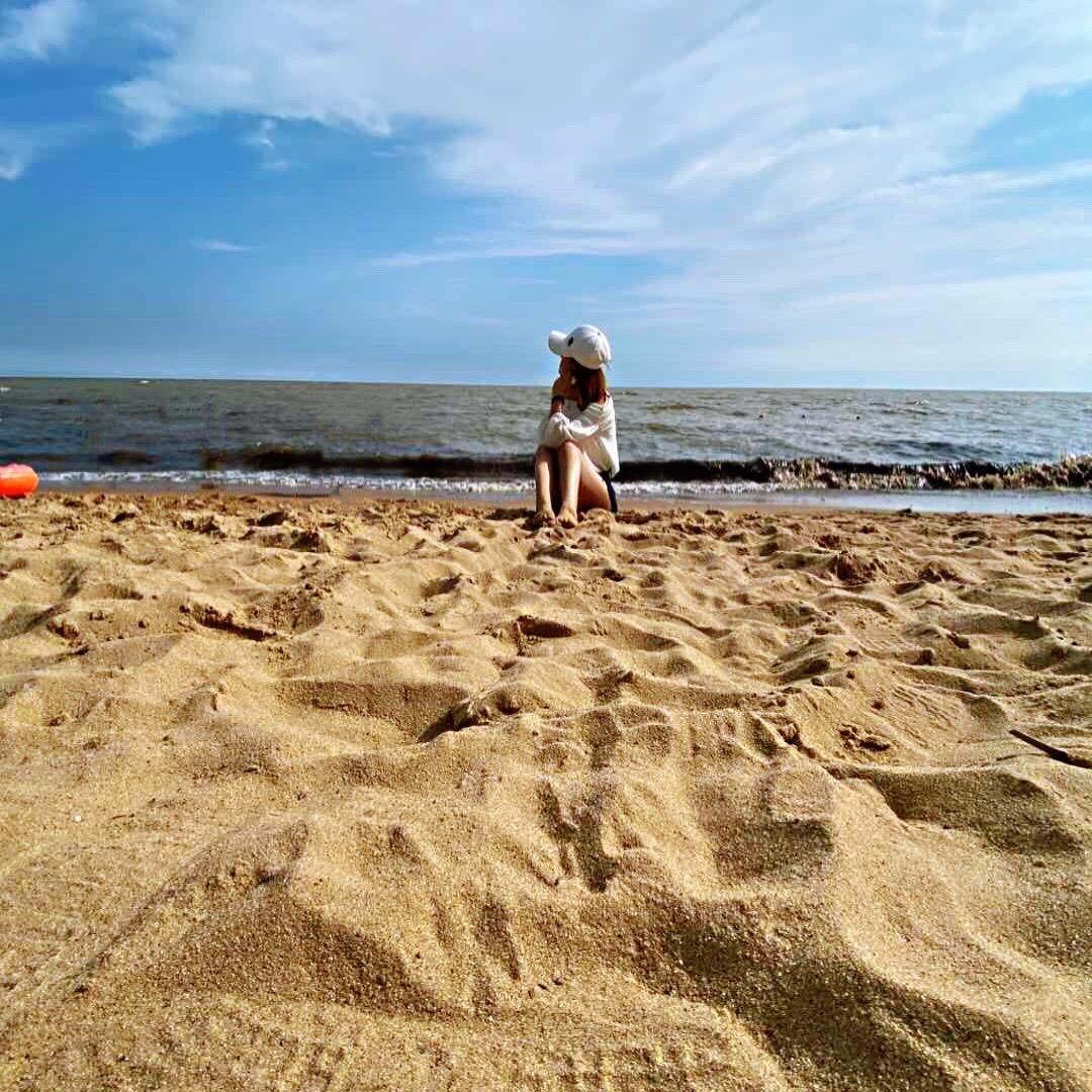 🖤。    姜小乔