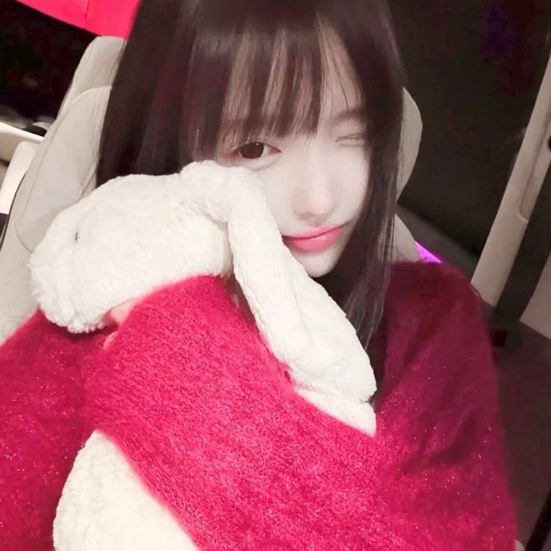 伍