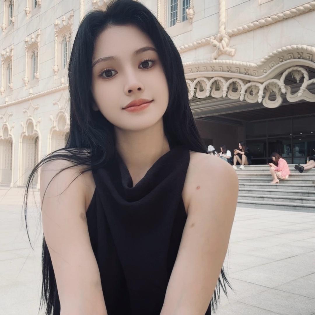 @舒 雅