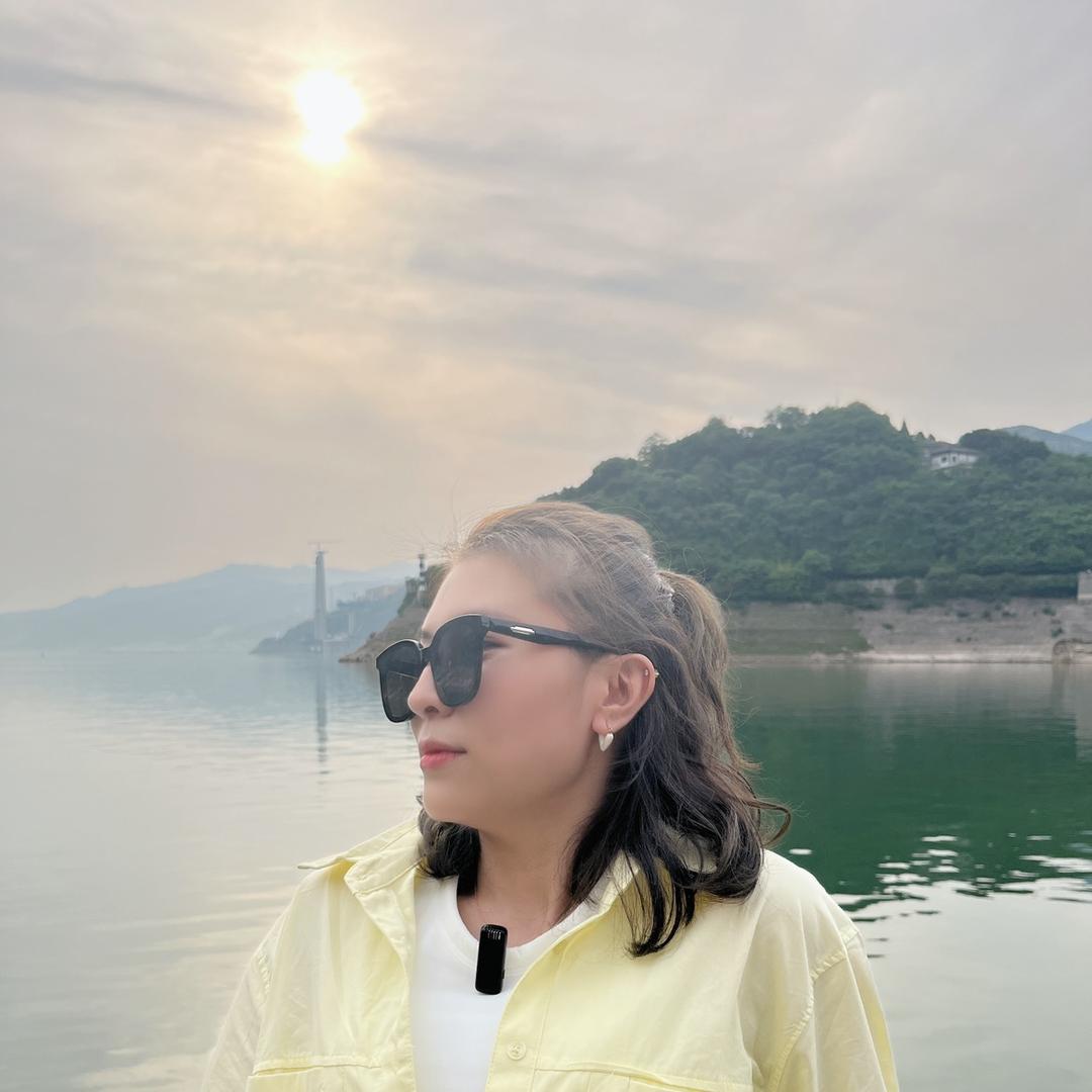 饭晓萱Pinghu Laka