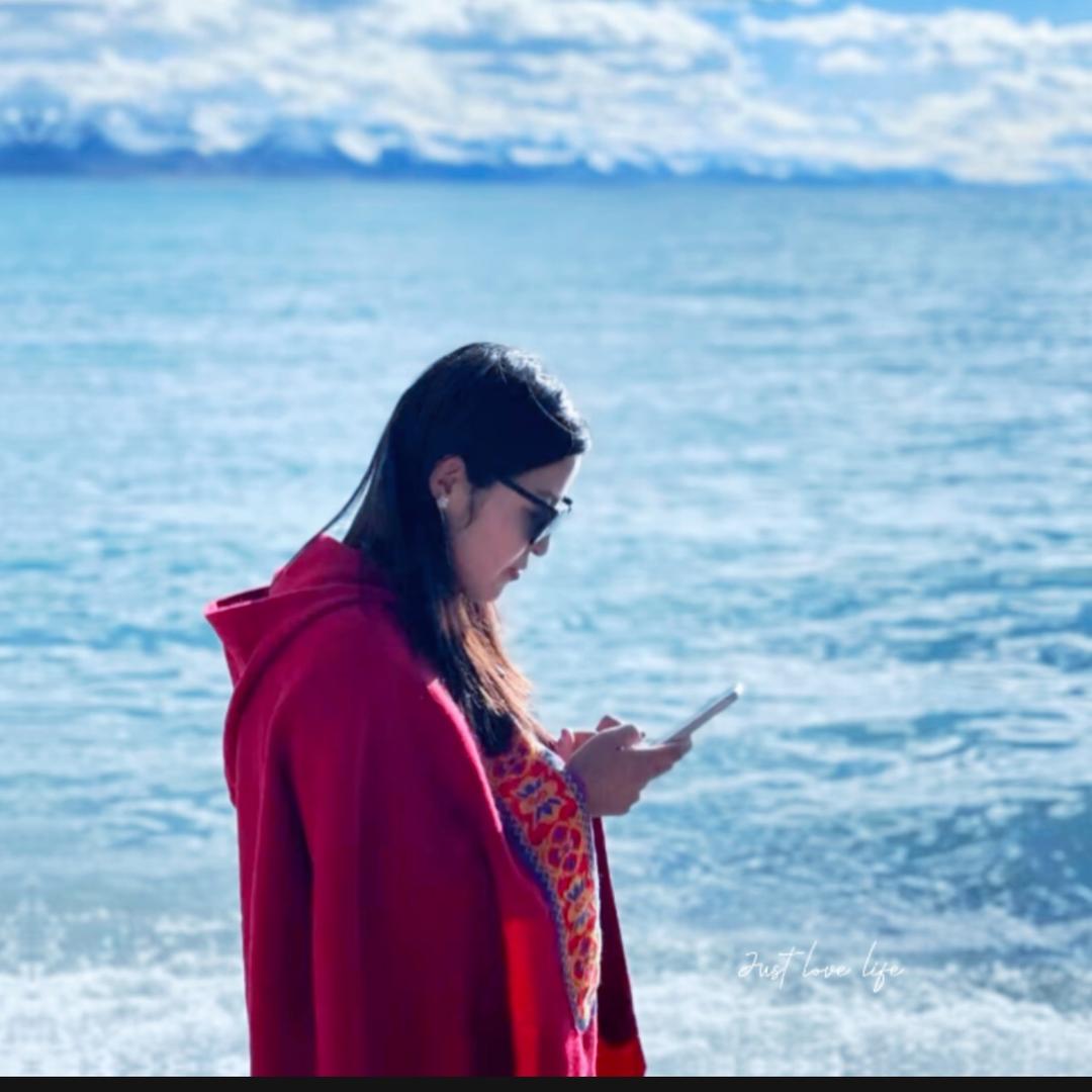 🍂ལམ་ན་ཡོད་🍁