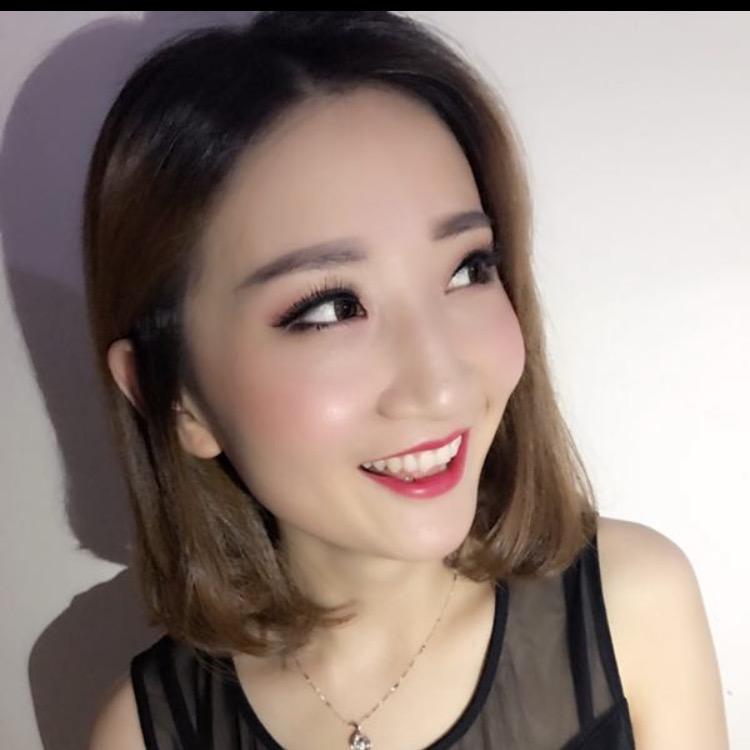 👑 Karen菁💎 💄