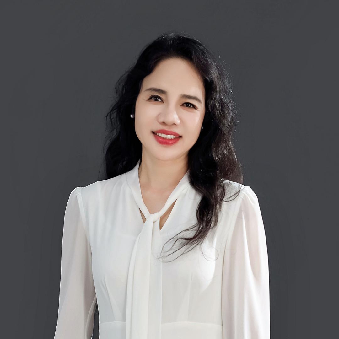 大化韦姐服装定制