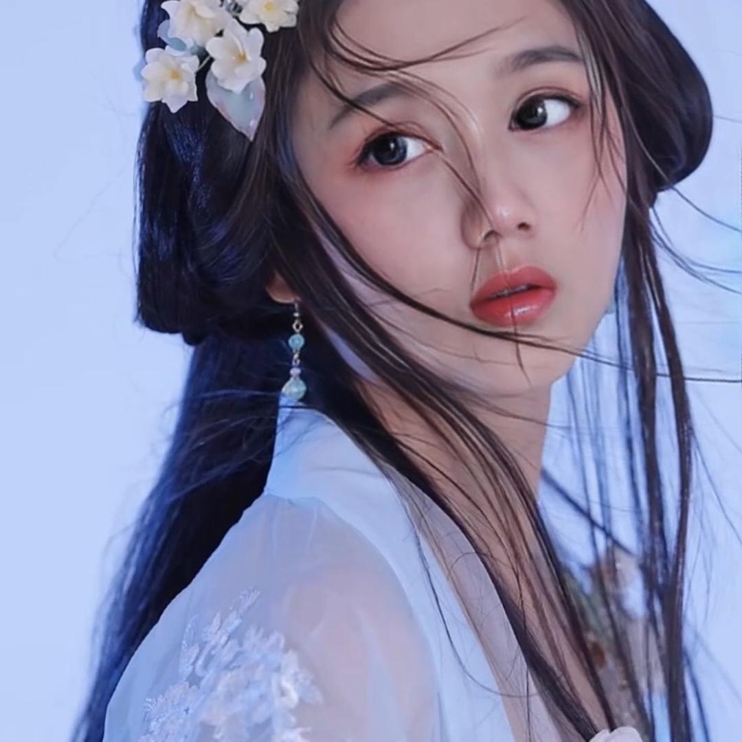 宝儿🦌