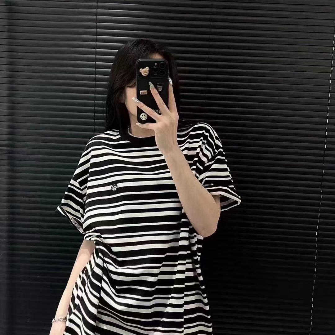 韭菜女装十三行批发