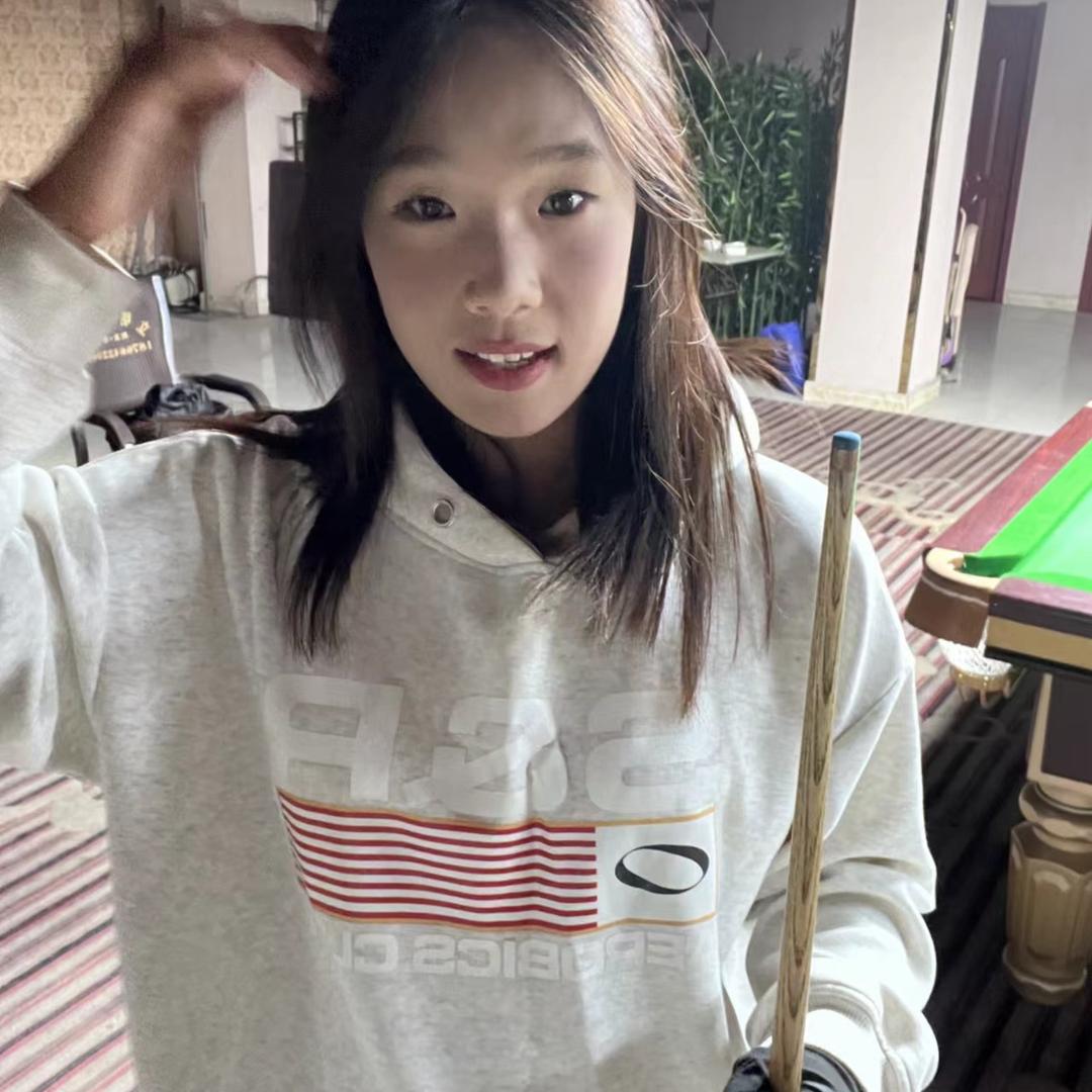 萧奔奔