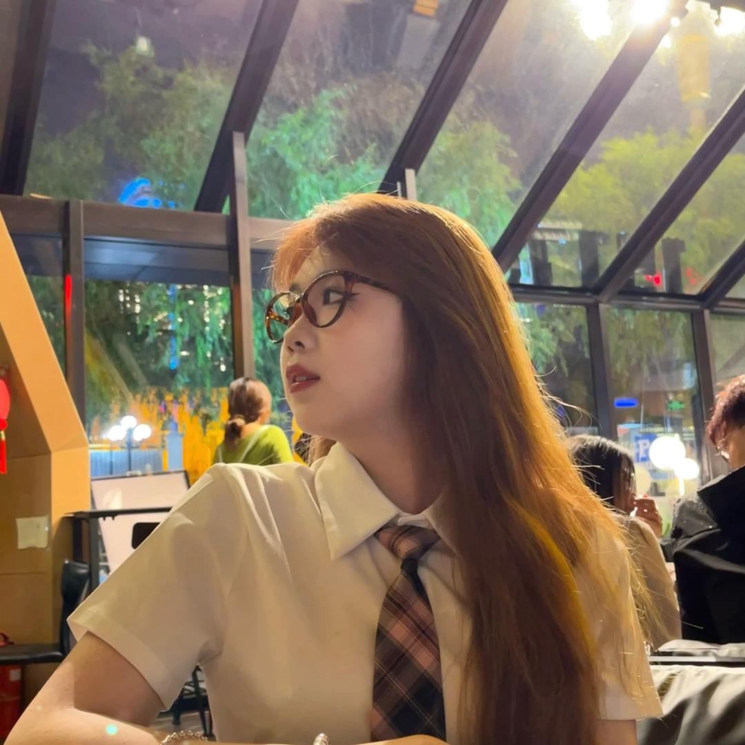 桃李春风一杯酒