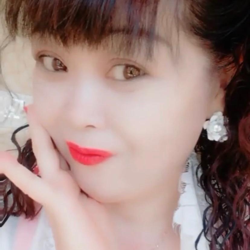 😜笨嘴姐姐😛