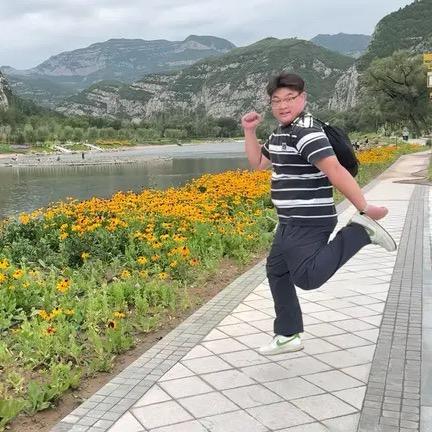 花裤衩爱吃番茄炒蛋