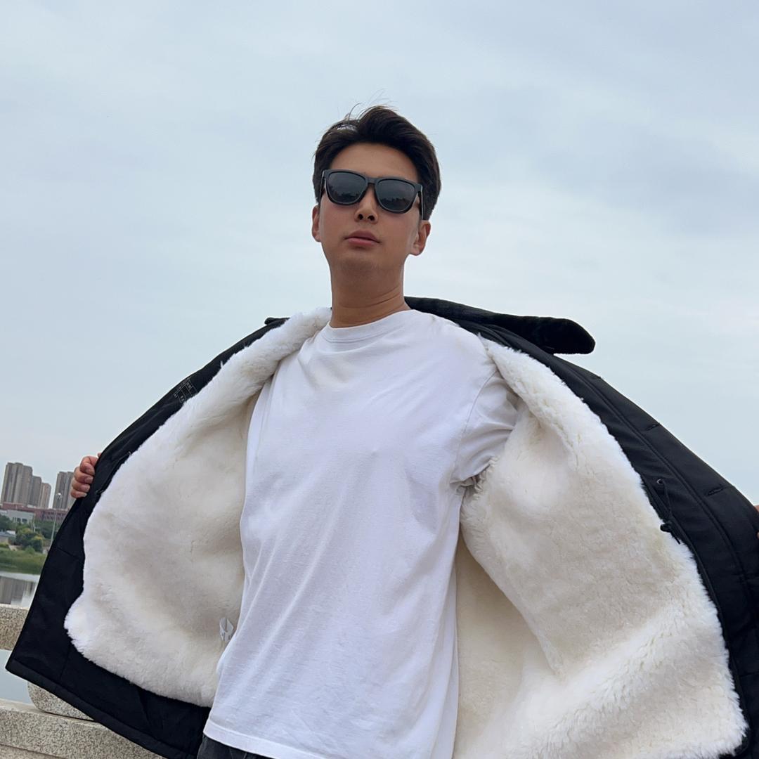 天阳雪羊皮服饰