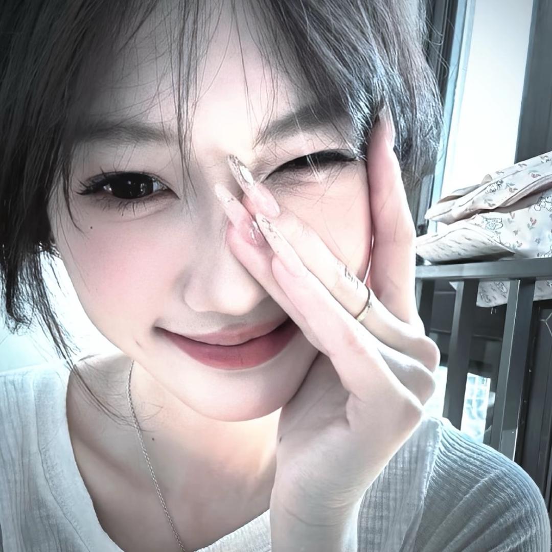 爻爻