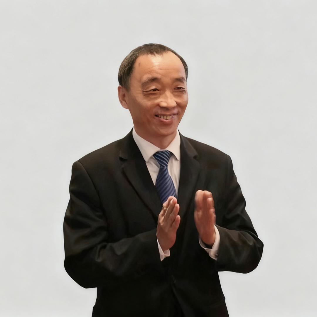 魁哥  早5:18开播