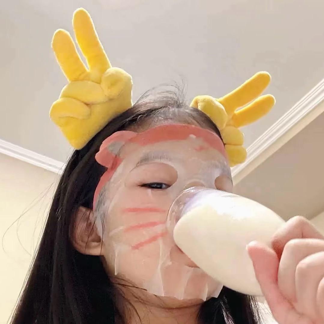 以为是个美女.