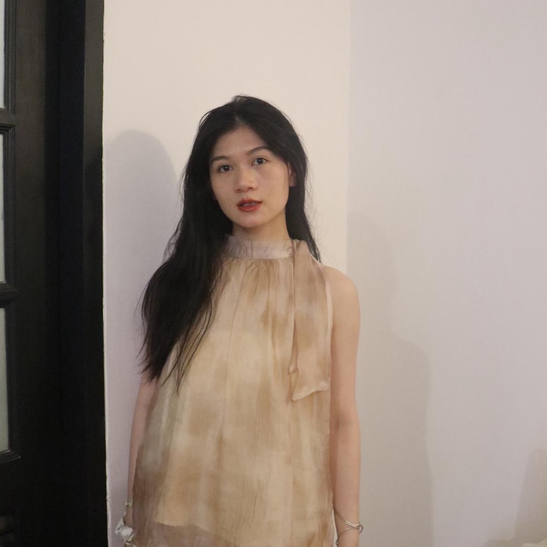 欧娅牛仔服饰