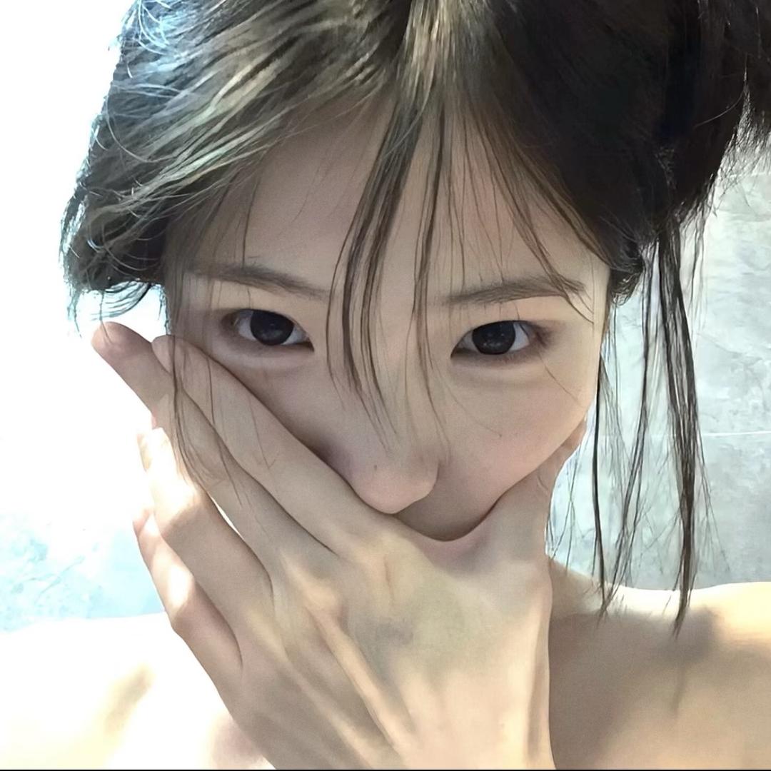 1 ㅤ     ㅤ