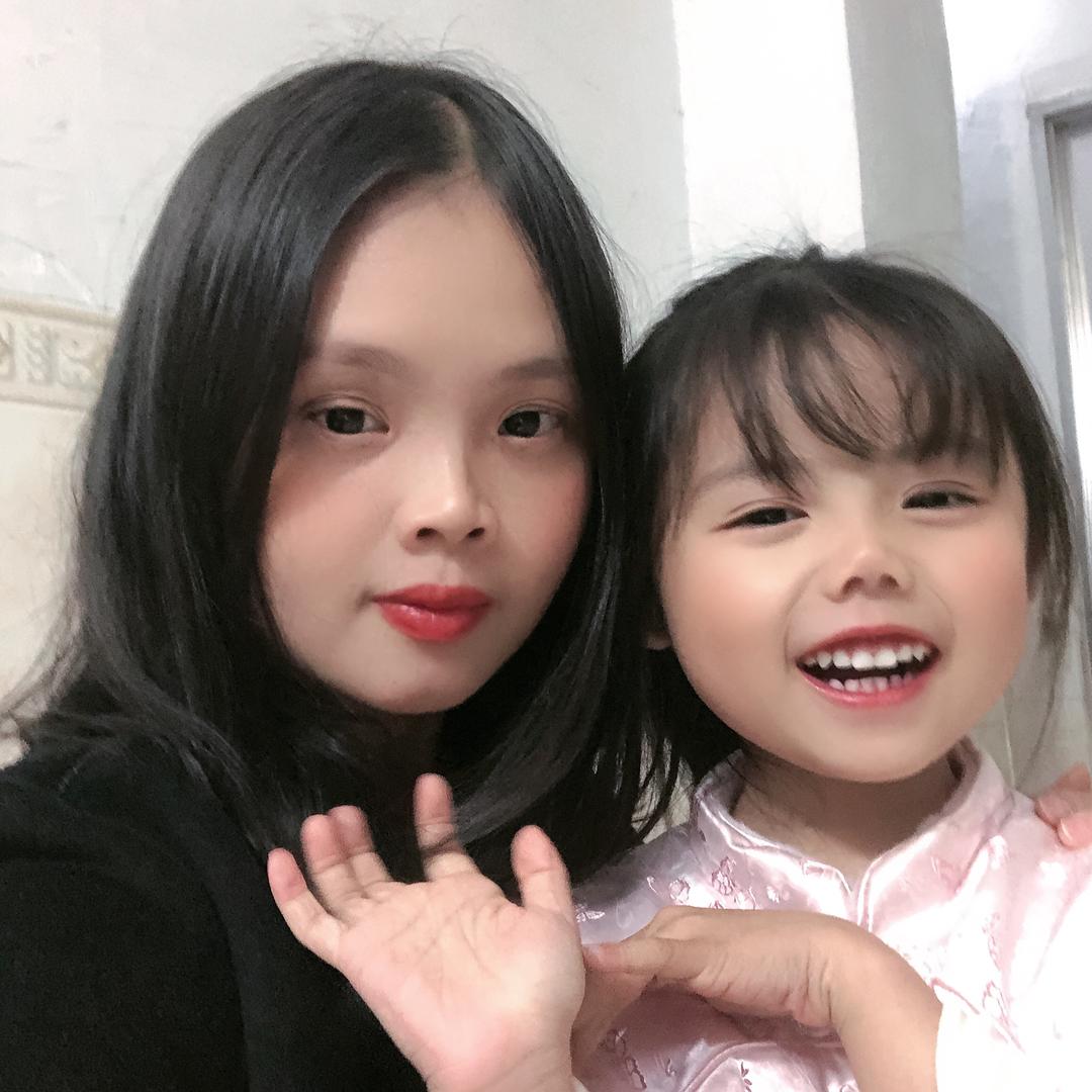 五妹（三姐四妹）