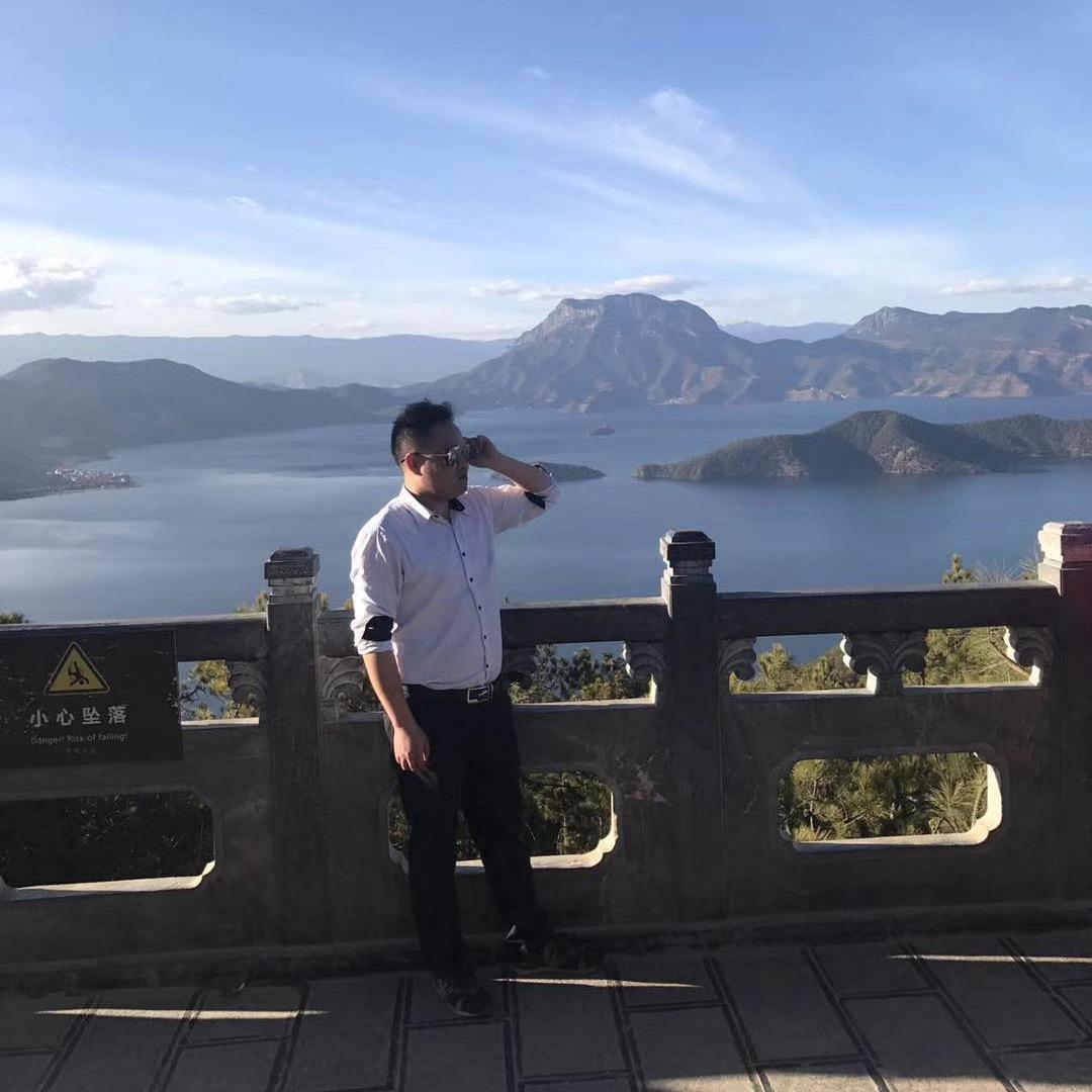 大表哥的 文案库头像